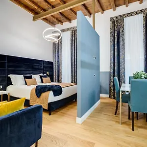 Appartamento Borgognona Luxury, Roma