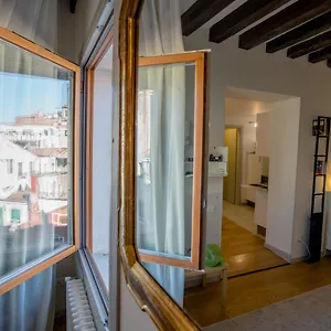 Specchieri , Venezia Italia