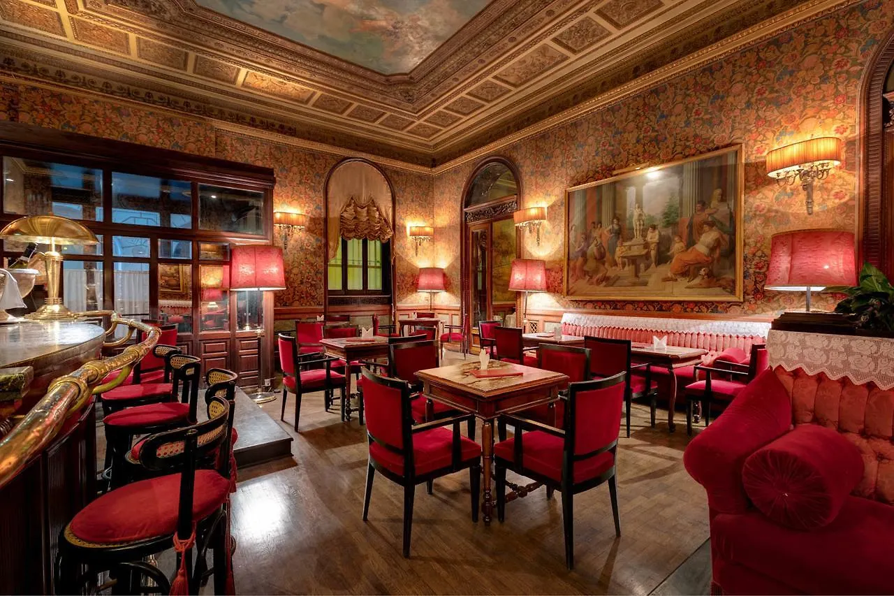Grand Hotel Plaza Rome Italy