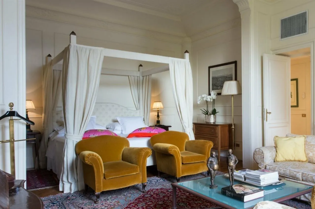 *****  Grand Hotel Plaza Rome Italy